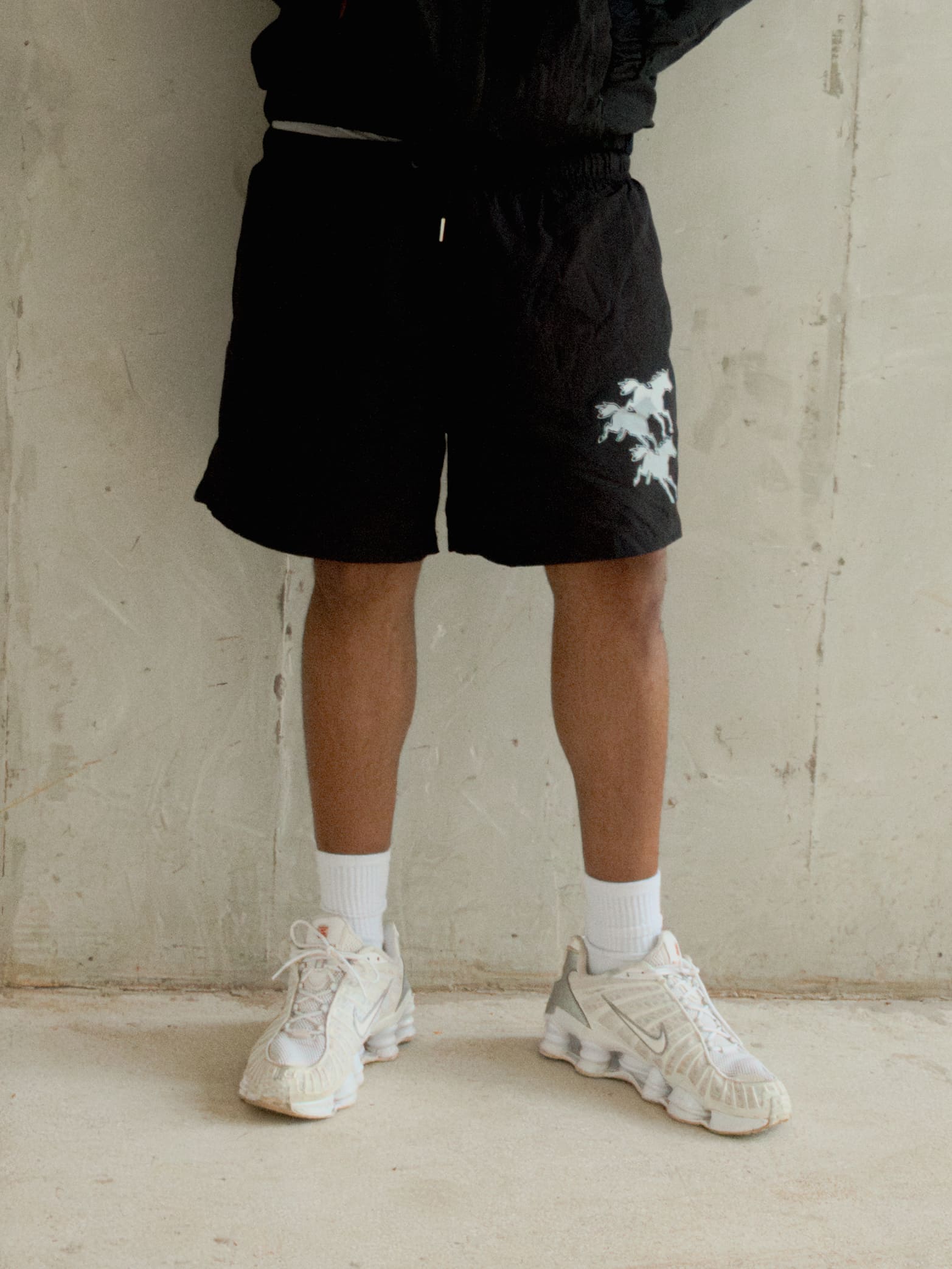 3C TRACK SHORTS (BLACK)