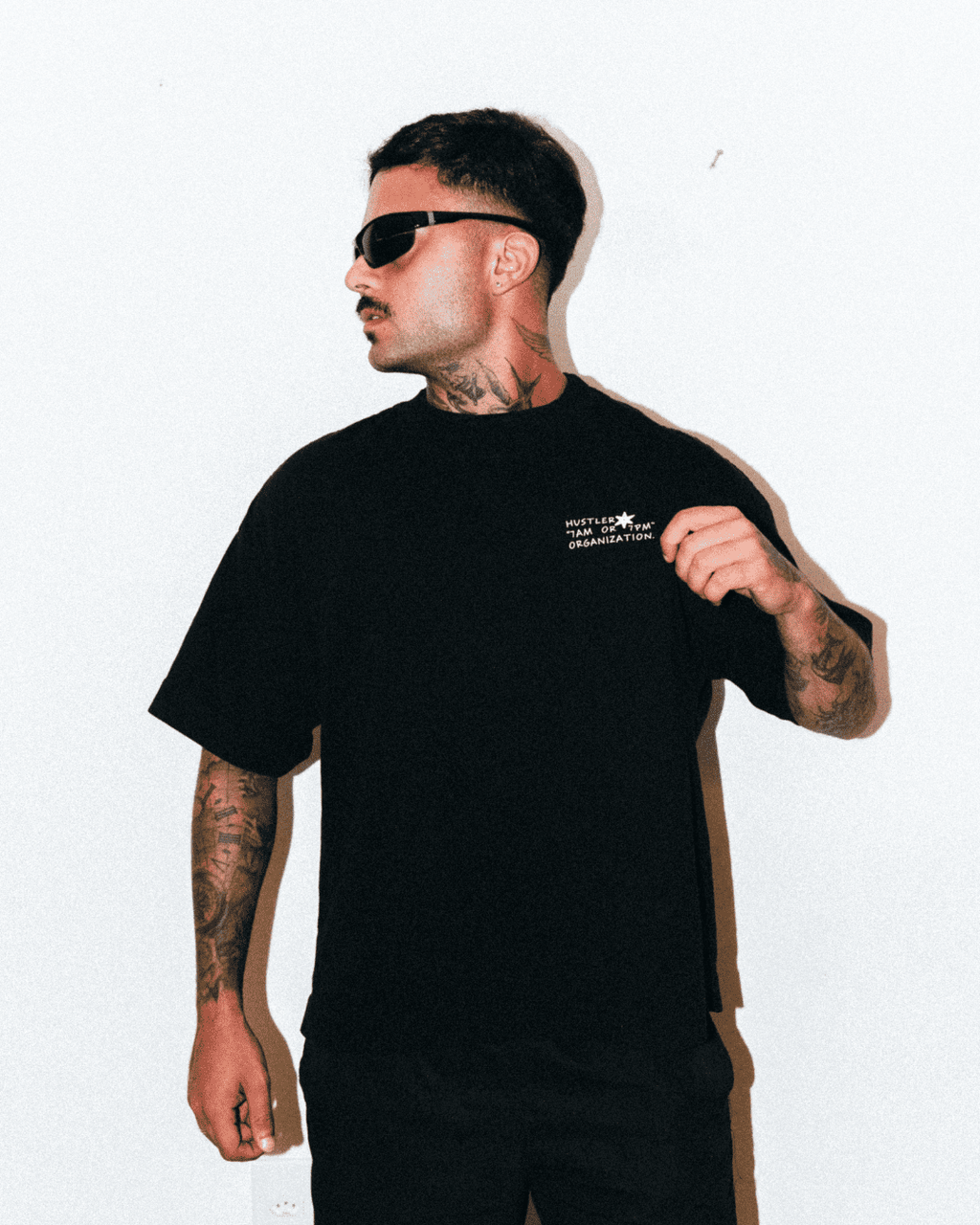 "HUSTLER" TEE
